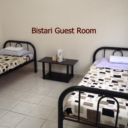 Bistari Homestay Parit Raja Uthm Экстерьер фото