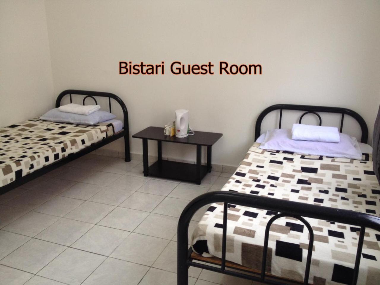 Bistari Homestay Parit Raja Uthm Экстерьер фото