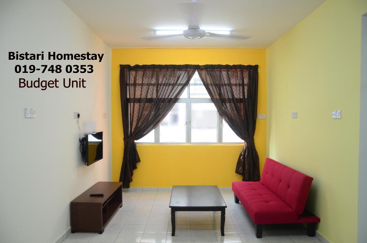 Bistari Homestay Parit Raja Uthm Экстерьер фото